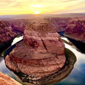 Meet your Posher, Casey